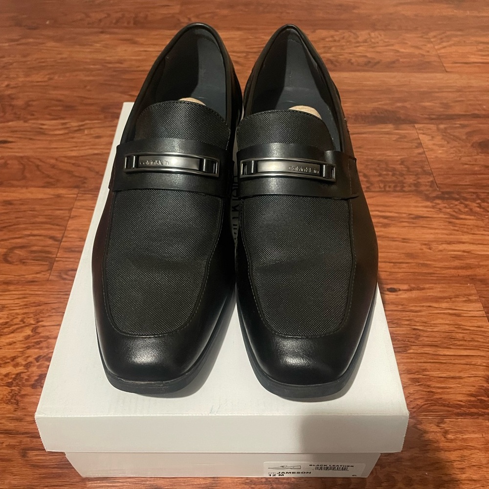 Calvin Klein Men’s Black Leather Slip-On Loafers Size 12